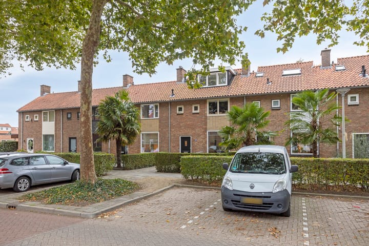 Foto 21 van Parallelweg 56