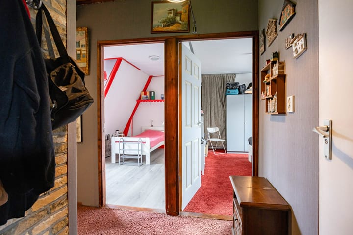 Photo 16 of Heechein 12