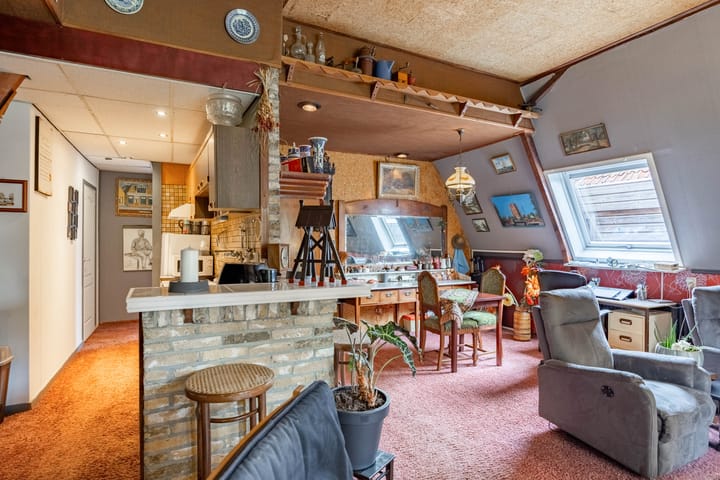 Photo 23 of Heechein 12