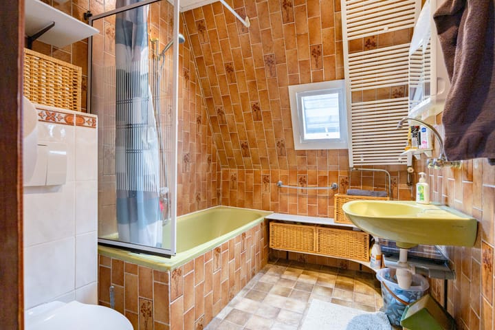 Photo 29 of Heechein 12