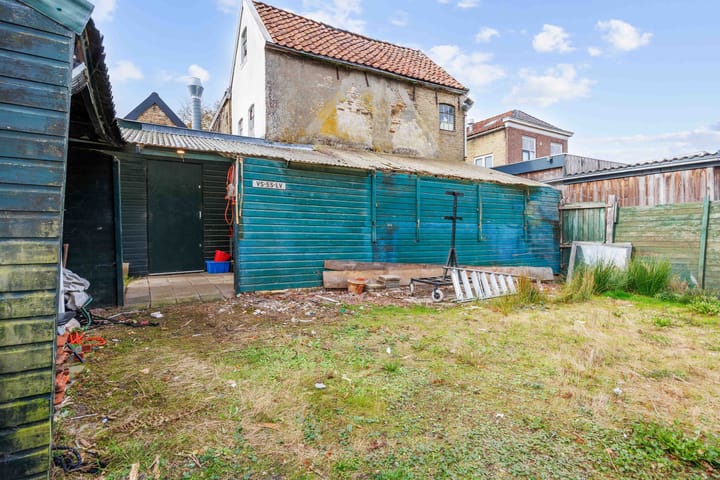 Photo 32 of Heechein 12