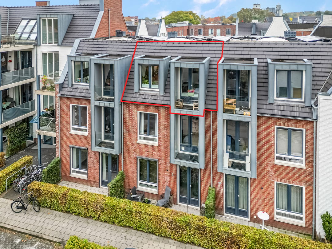 Foto 1 van Ds. Van de Woestijnehof 203