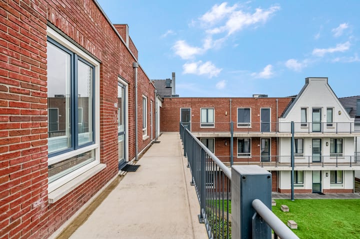 Photo 8 of Ds. Van de Woestijnehof 203