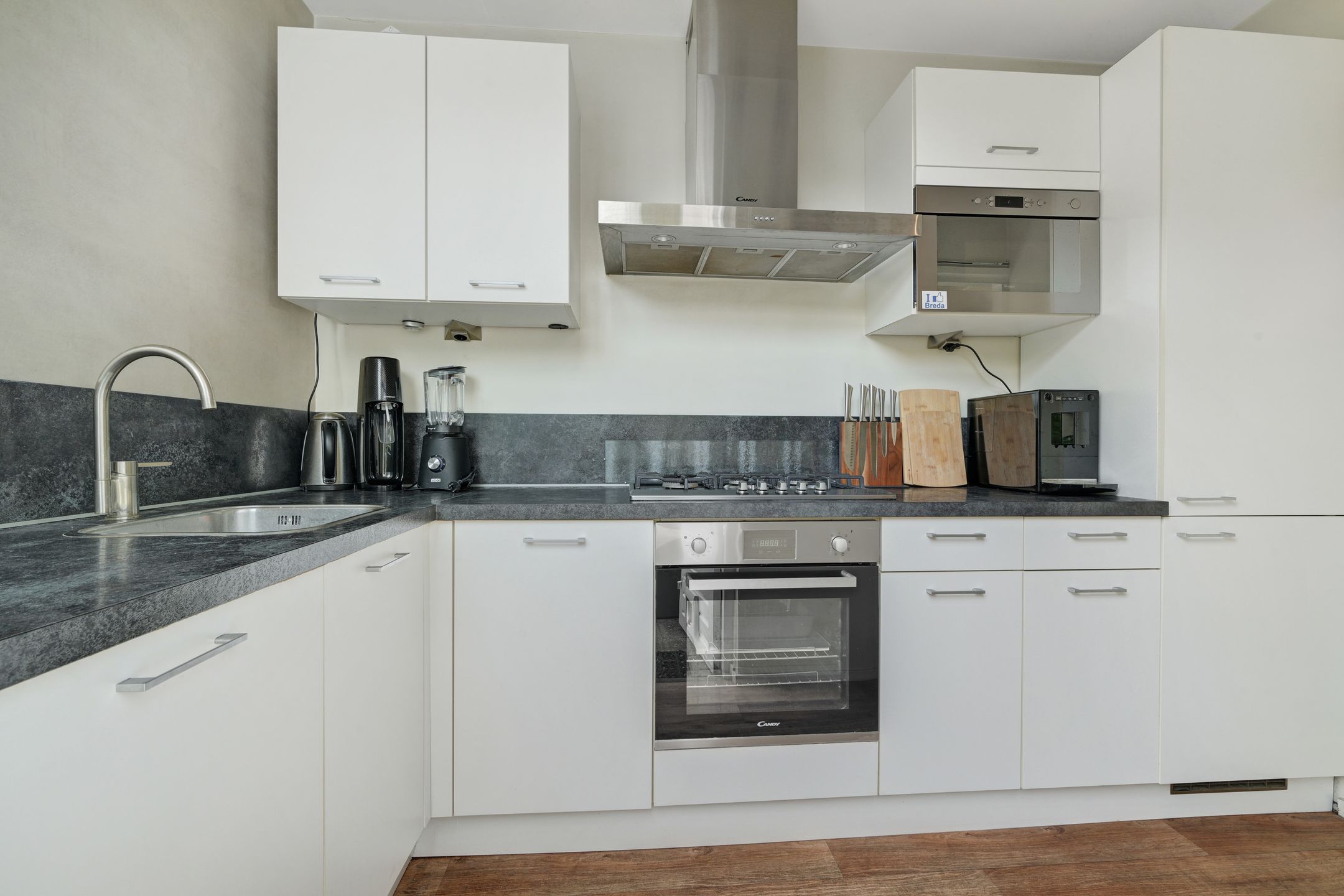 Photo 3 of Bavelselaan 21-B