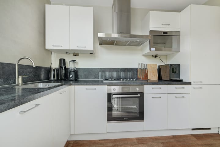 Photo 3 of Bavelselaan 21-B