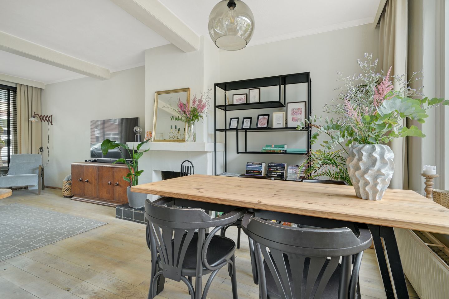 Photo 19 of Bavelselaan 21-B