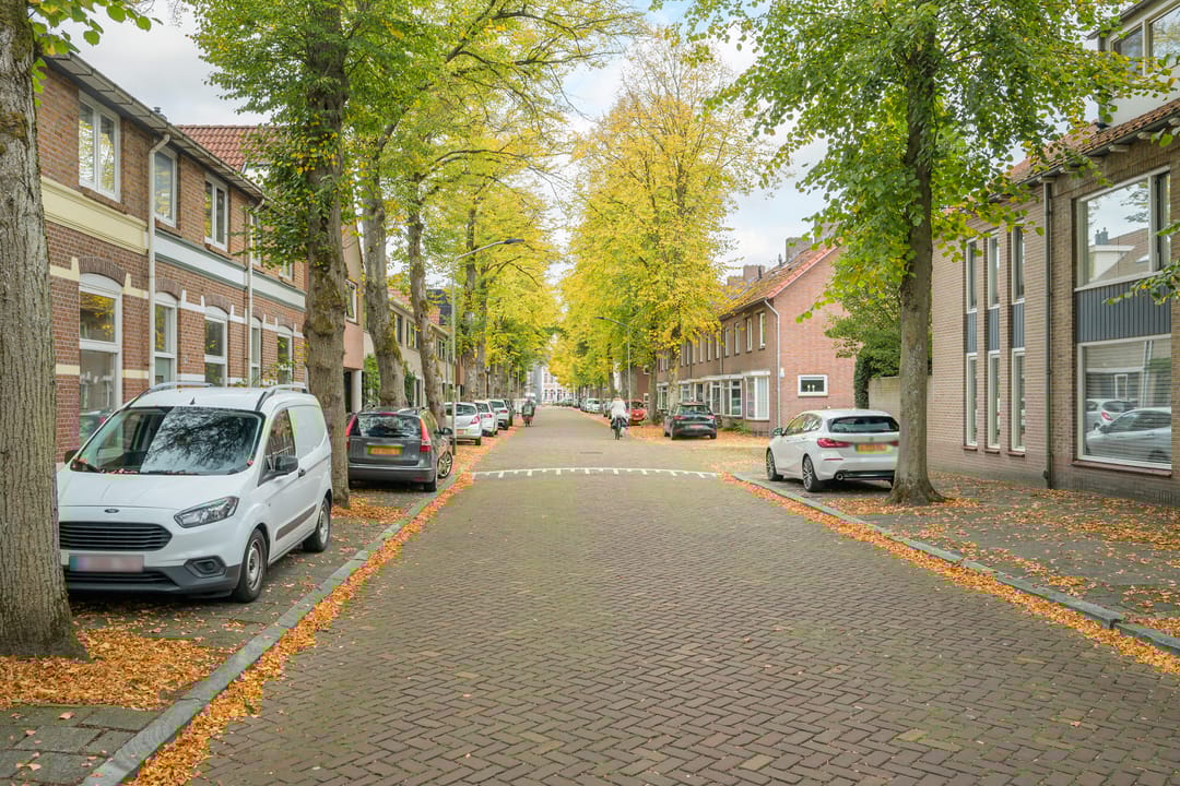 Photo 47 of Bavelselaan 21-B