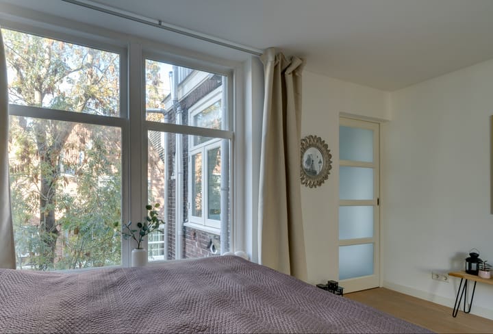 Photo 15 of Fokke Simonszstraat 25-3