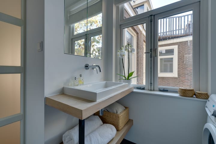 Photo 19 of Fokke Simonszstraat 25-3