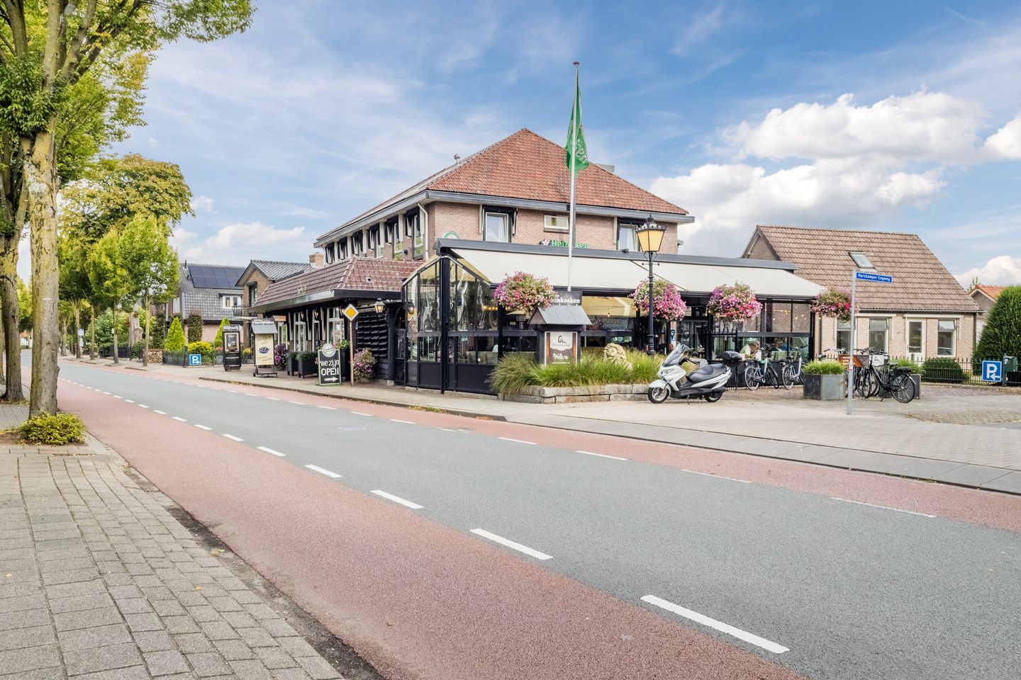 Bekijk foto 2 van Dorpsstraat 132-134