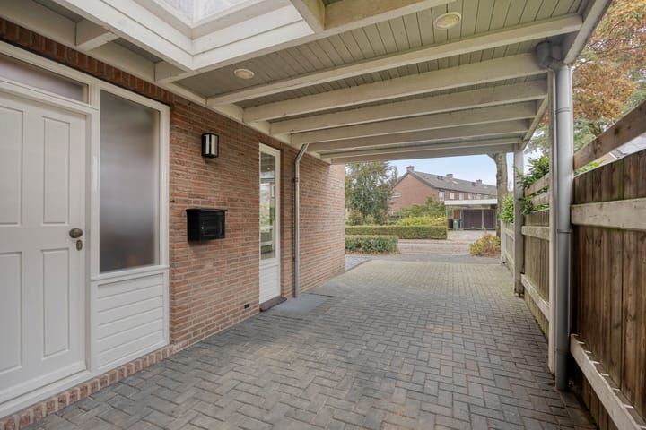 Foto 8 van Bredeweg 3