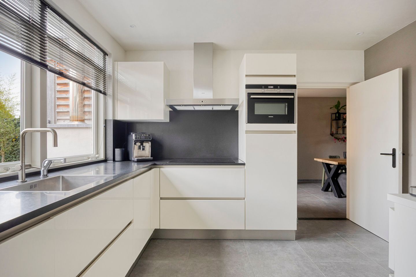 Photo 20 of Bredeweg 3