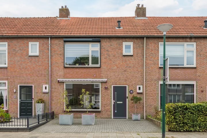 Koningin Julianastraat 38