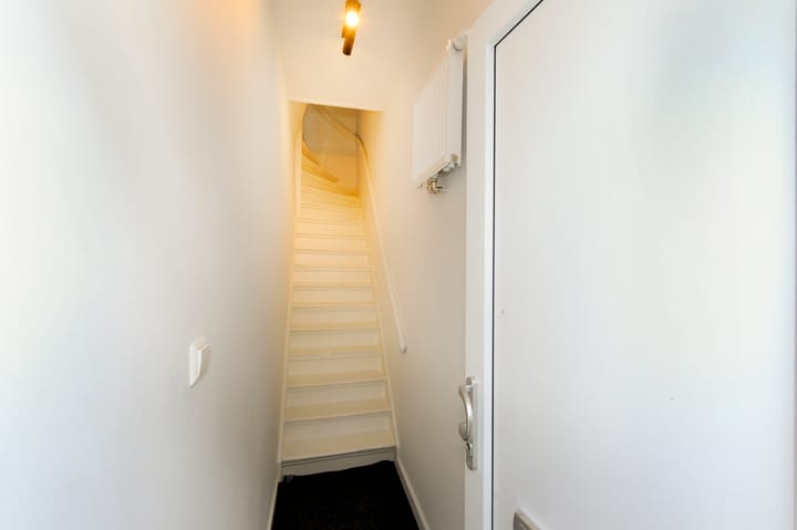 Foto 6 van Van Swindenstraat 39