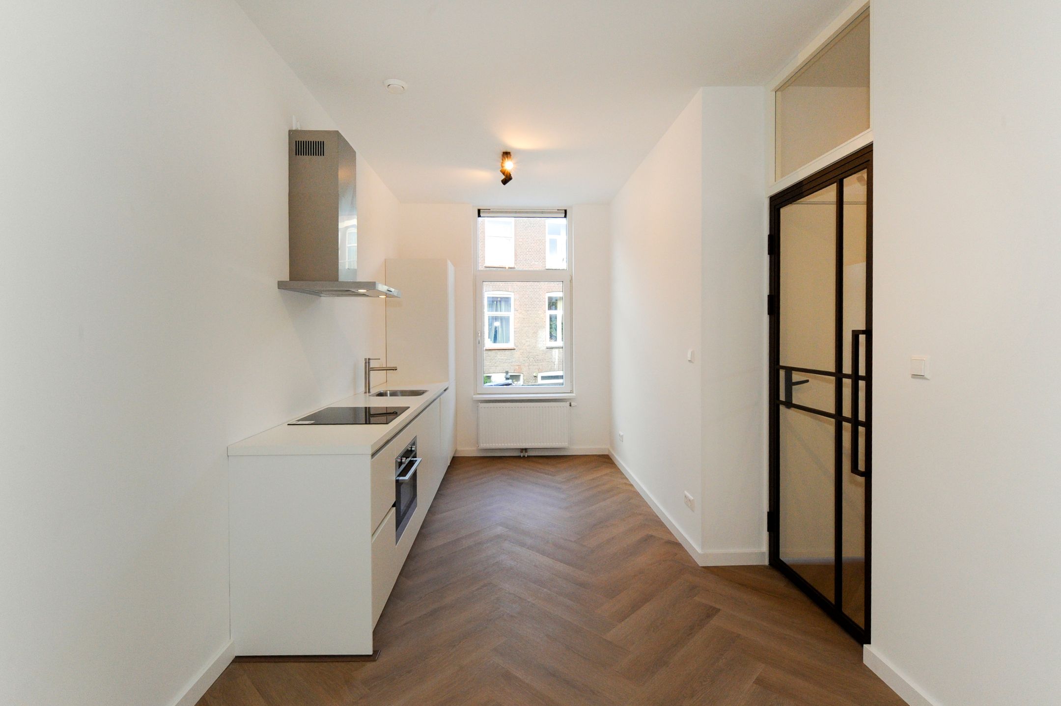 Foto 12 van Van Swindenstraat 39