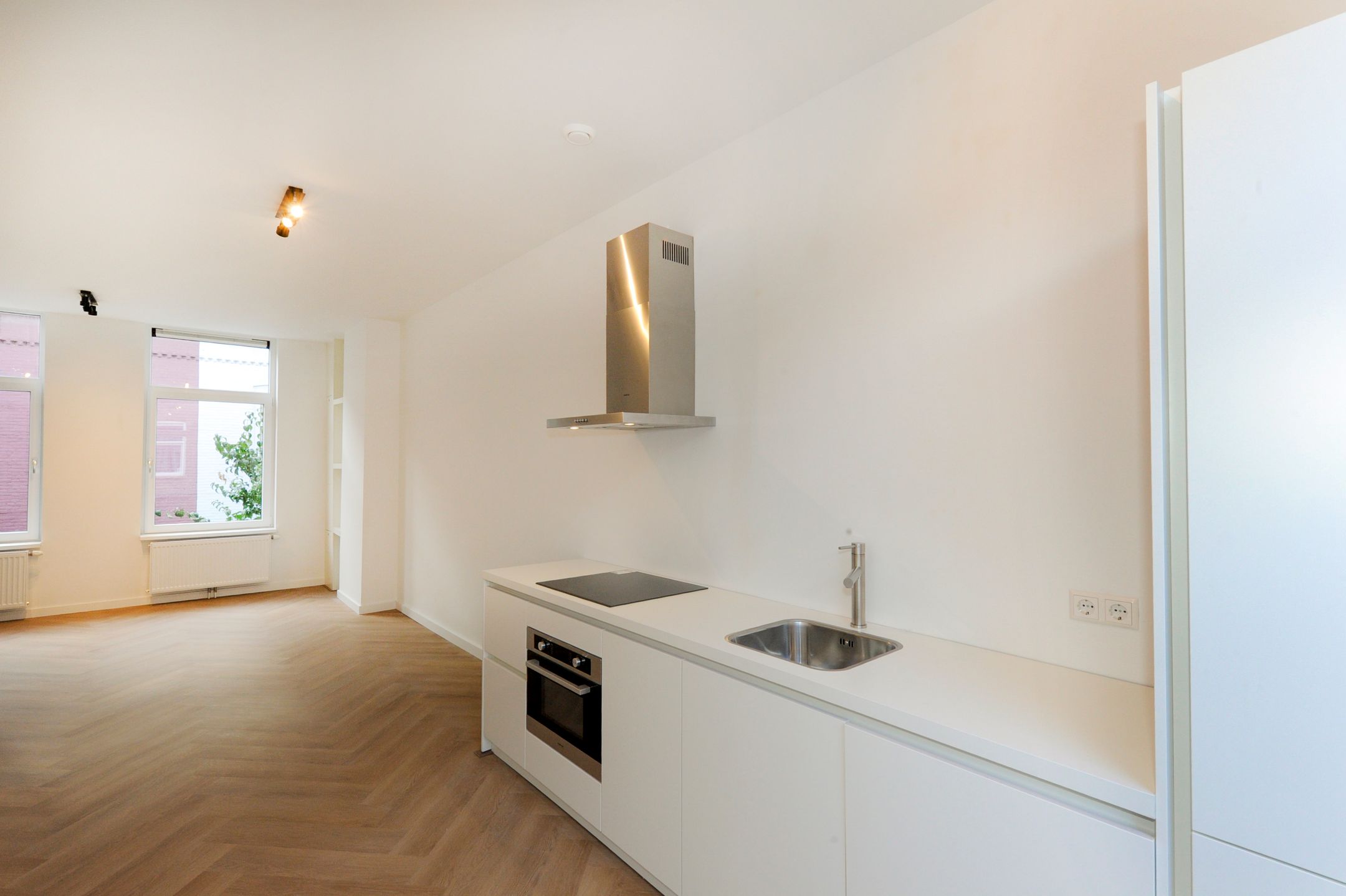 Foto 15 van Van Swindenstraat 39