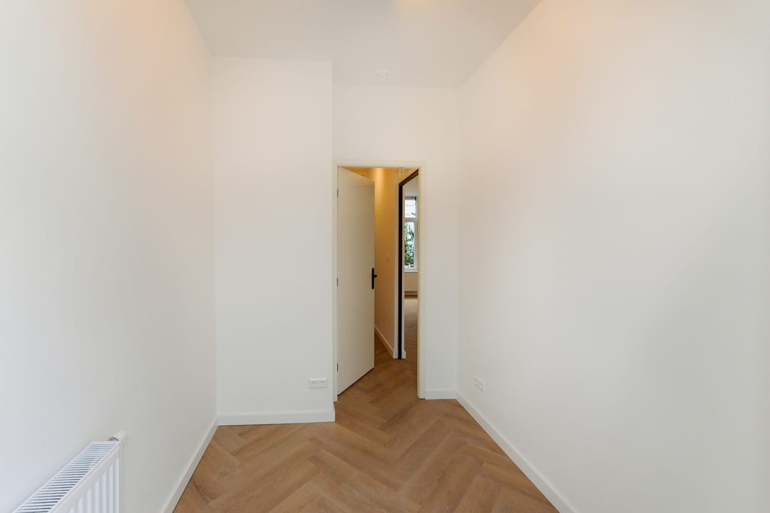 Foto 17 van Van Swindenstraat 39