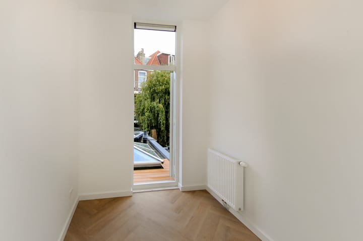 Foto 18 van Van Swindenstraat 39