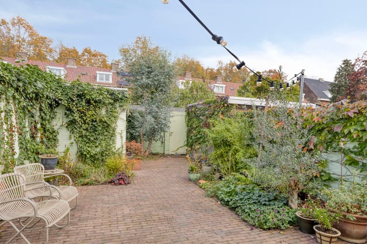 Foto 27 van Ooievaarstraat 16