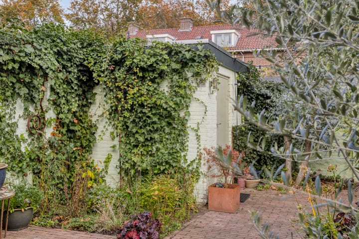 Foto 28 van Ooievaarstraat 16