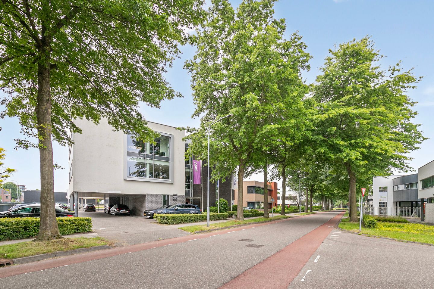 View photo 1 of Schoutlaan 11