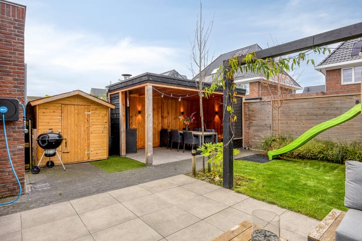 Foto 61 van Gitaarstraat 15