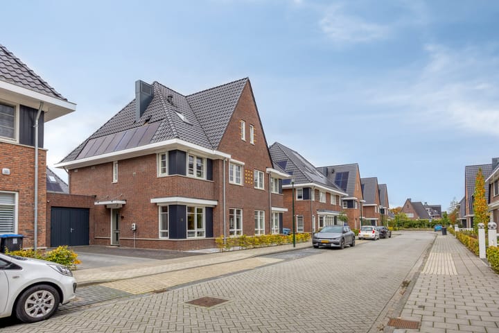 Foto 70 van Gitaarstraat 15