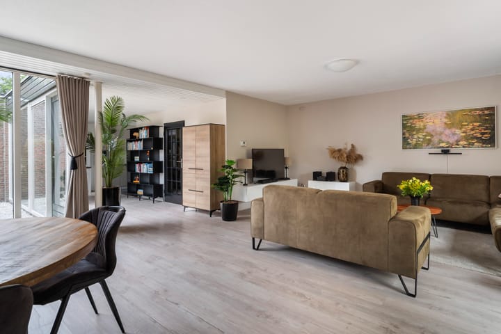 Foto 17 van Mozartlaan 4