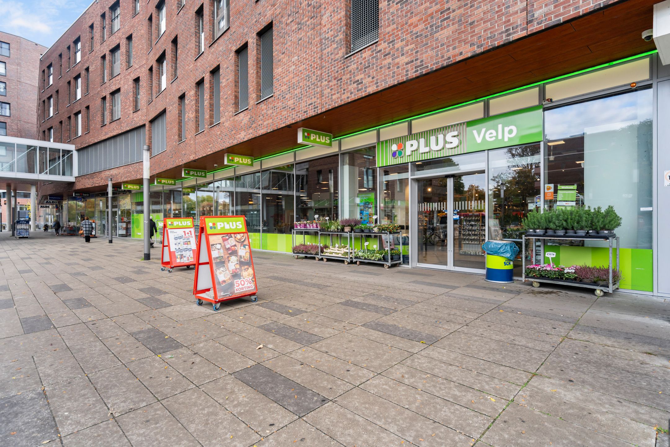 Foto 24 van President Kennedylaan 343