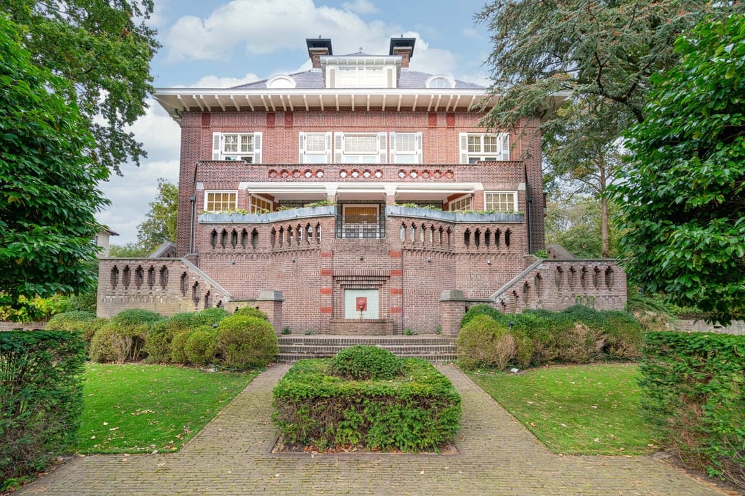 Foto 32 van Carnegielaan 11