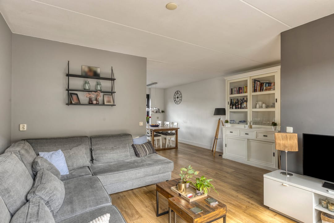 Foto 11 van Middenbeemsterstraat 27