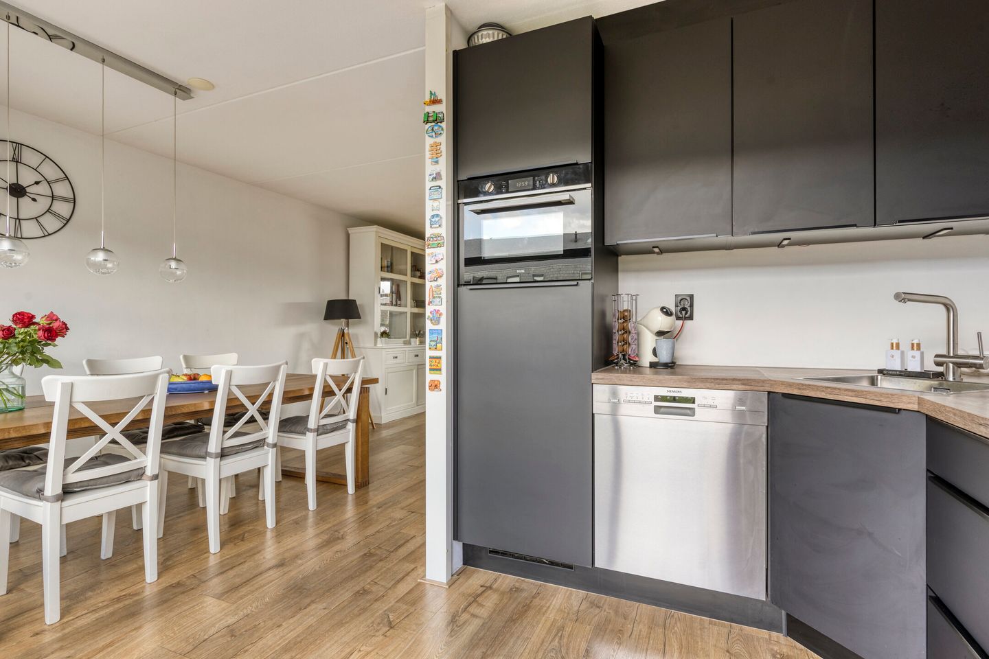 Foto 14 van Middenbeemsterstraat 27