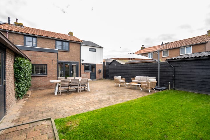 Photo 40 of Meidoornlaan 16