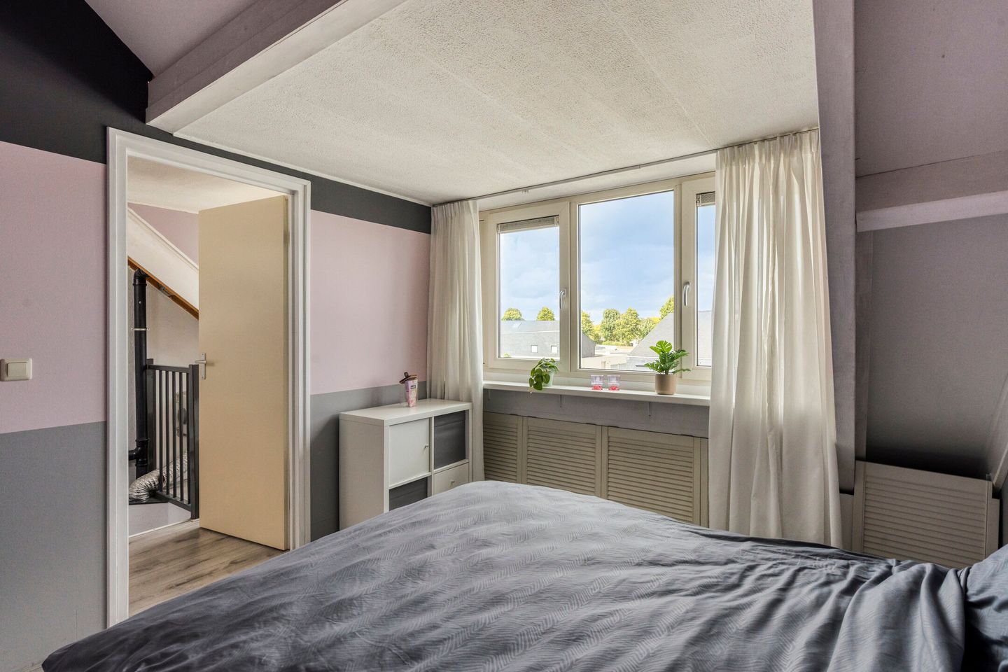 Foto 4 van Middenbeemsterstraat 27