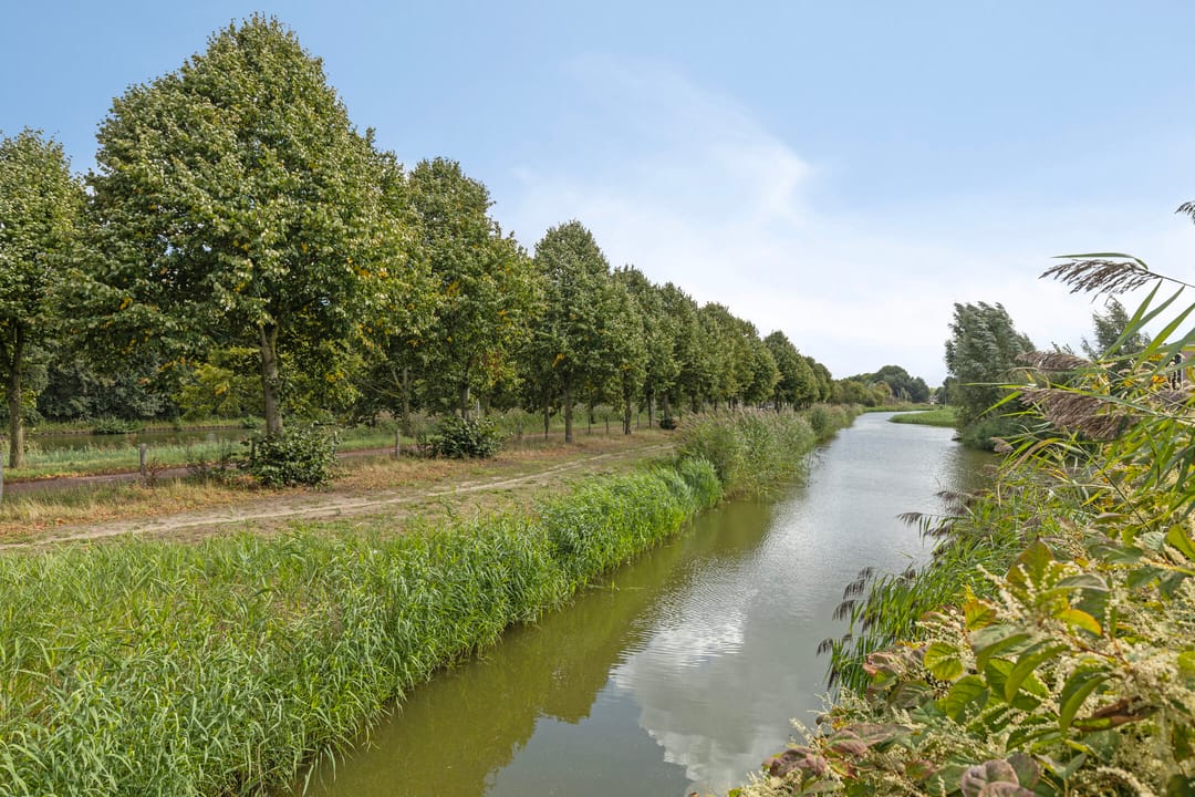 Foto 38 van Middenbeemsterstraat 27