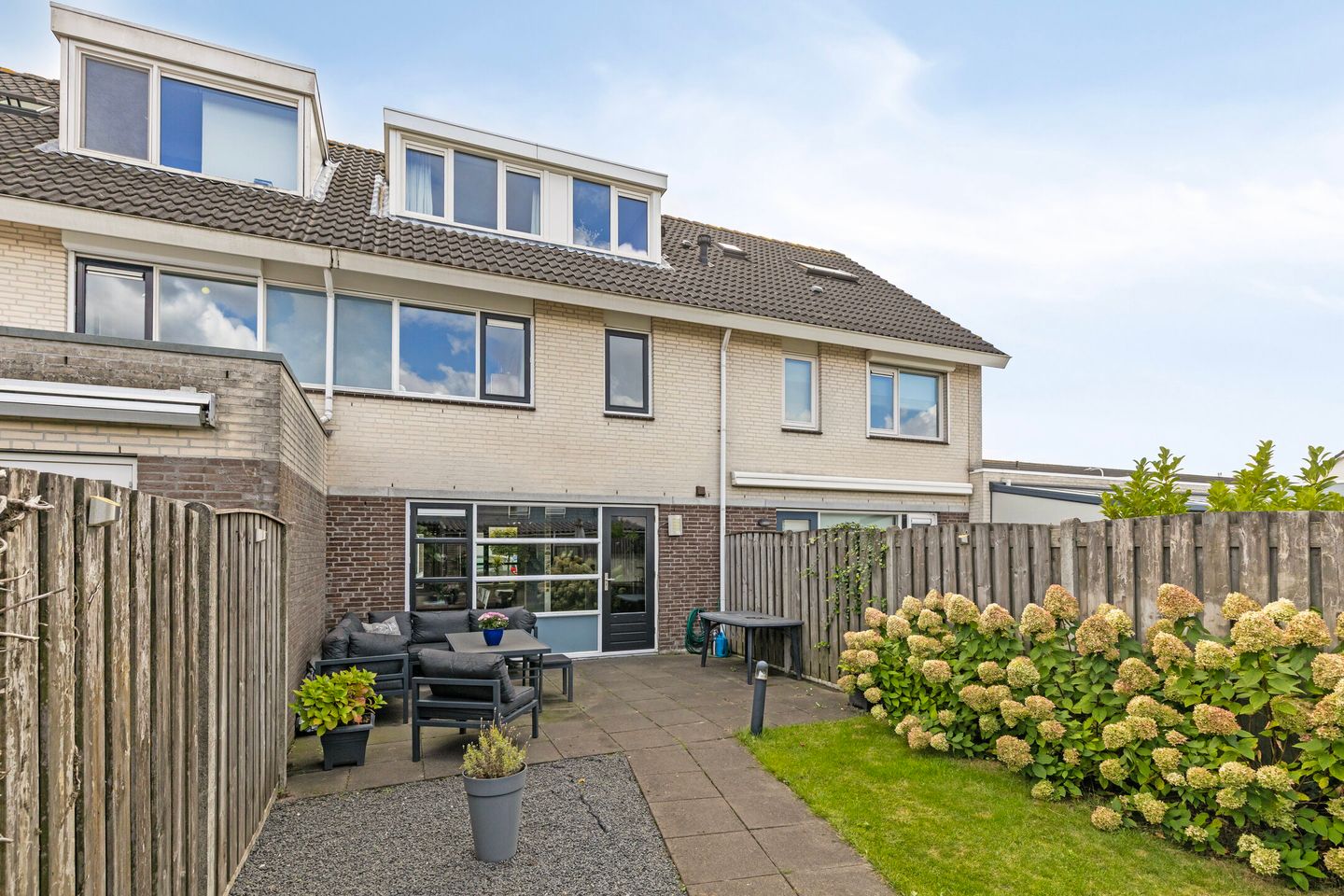 Foto 5 van Middenbeemsterstraat 27