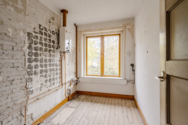 Photo 16 of Zaanenlaan 141