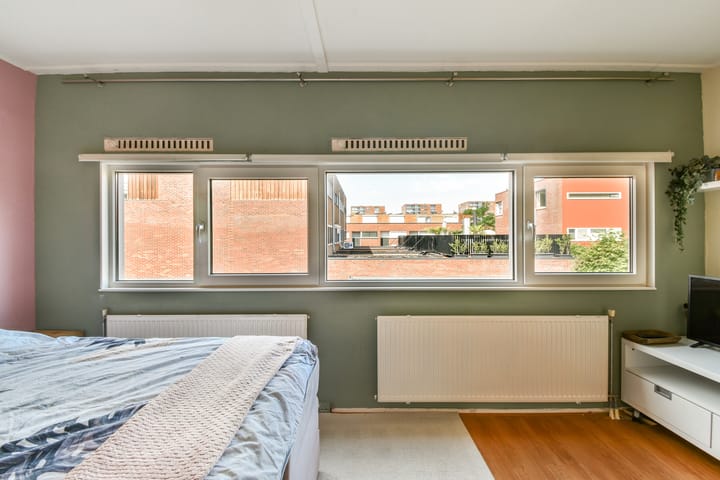 Foto 16 van Athenastraat 9