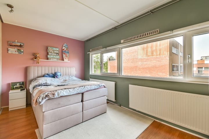 Foto 15 van Athenastraat 9