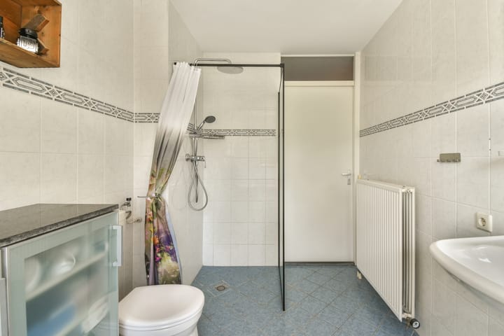 Foto 23 van Athenastraat 9