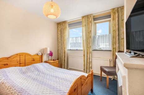 Eglaan 6 tertiary image