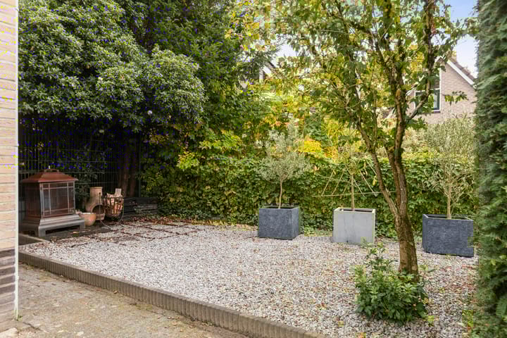 Foto 23 van Bronbeekhof 7