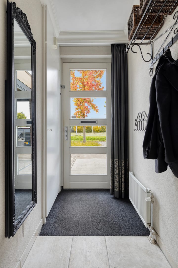 Photo 8 of Regenboogven 31