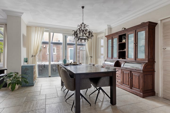 Photo 15 of Regenboogven 31