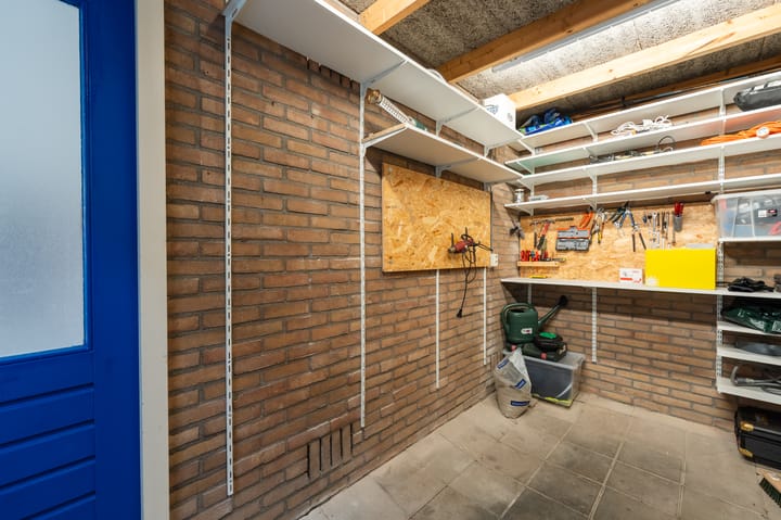 Photo 17 of Dr. Wiersemahof 13