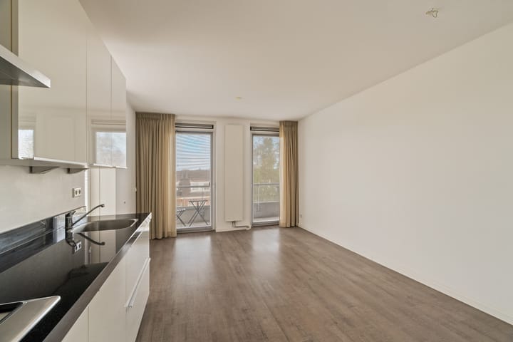 Photo 4 of Jan de Ridderstraat 86