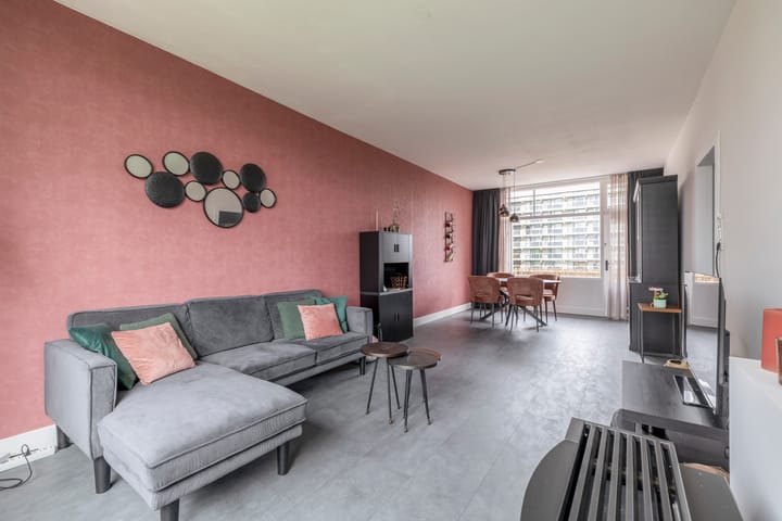 Photo 13 of Heyermansstraat 15-C