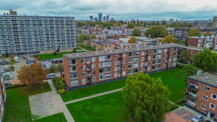 Photo 35 of Heyermansstraat 15-C