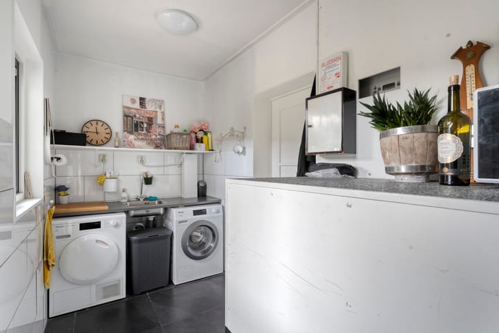 Photo 15 of Tipakker 9