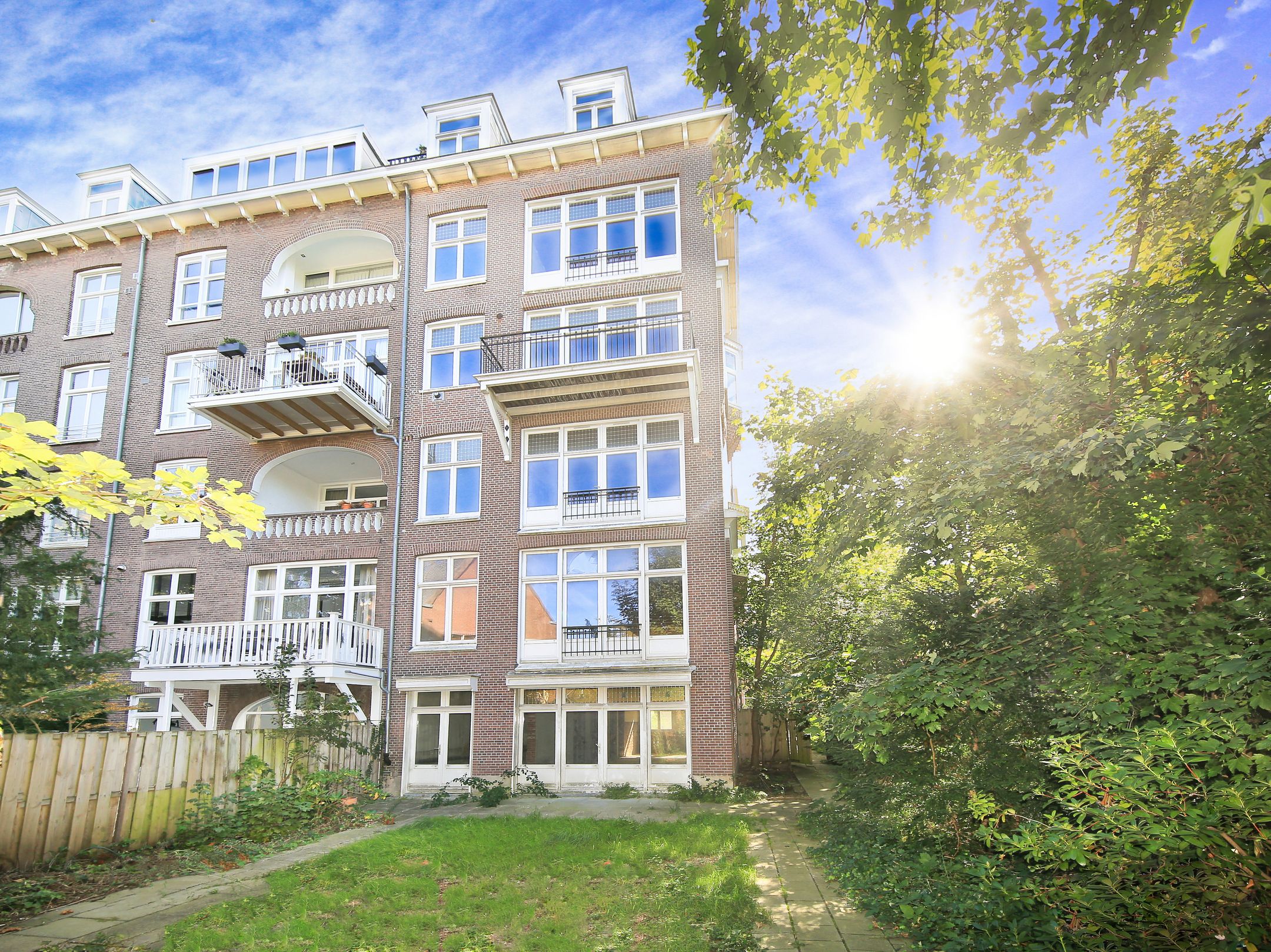 Foto 27 van Koninginneweg 168-H